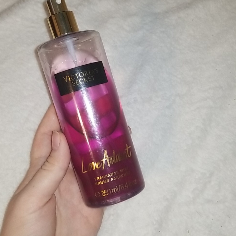 Victoria secret purfume